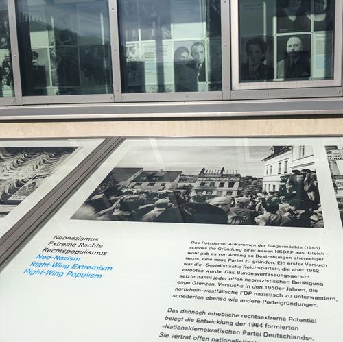 Blick auf die Ausstellung des Erinnerungsortes Alter Schlachthof an der Hochschule Düsseldorf. 
Foto: E. Krane / FORENA 

